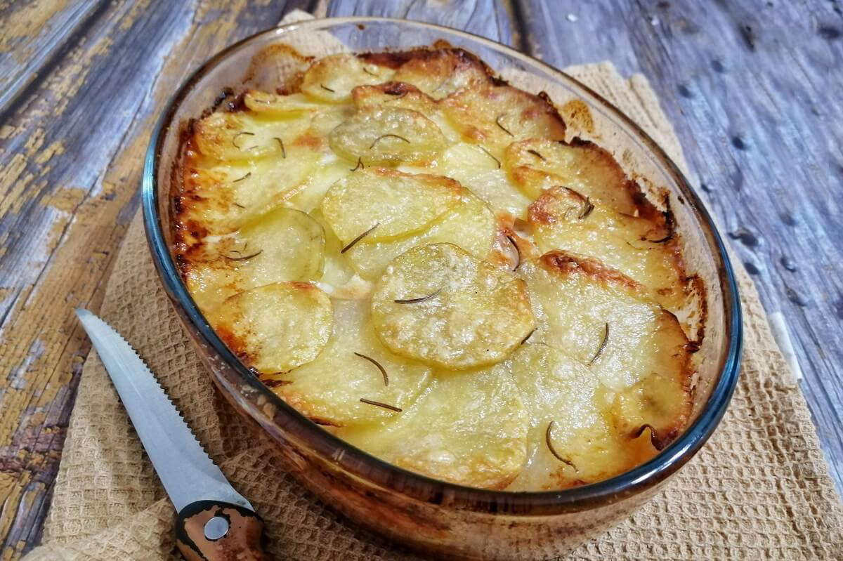 Parmigiana bianca di patate viola